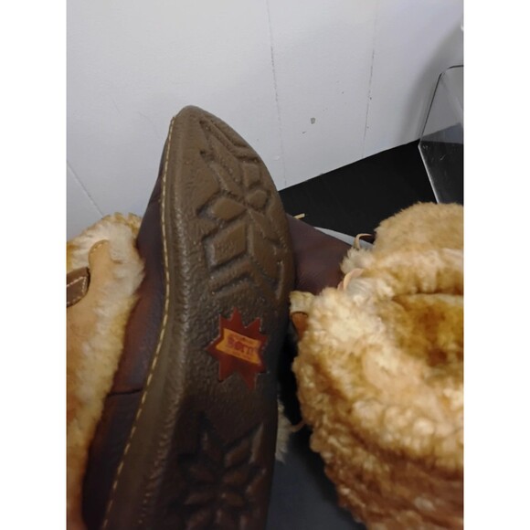 Born Woman's Fur Lined Boots Size  10/42 - Picture 4 of 6